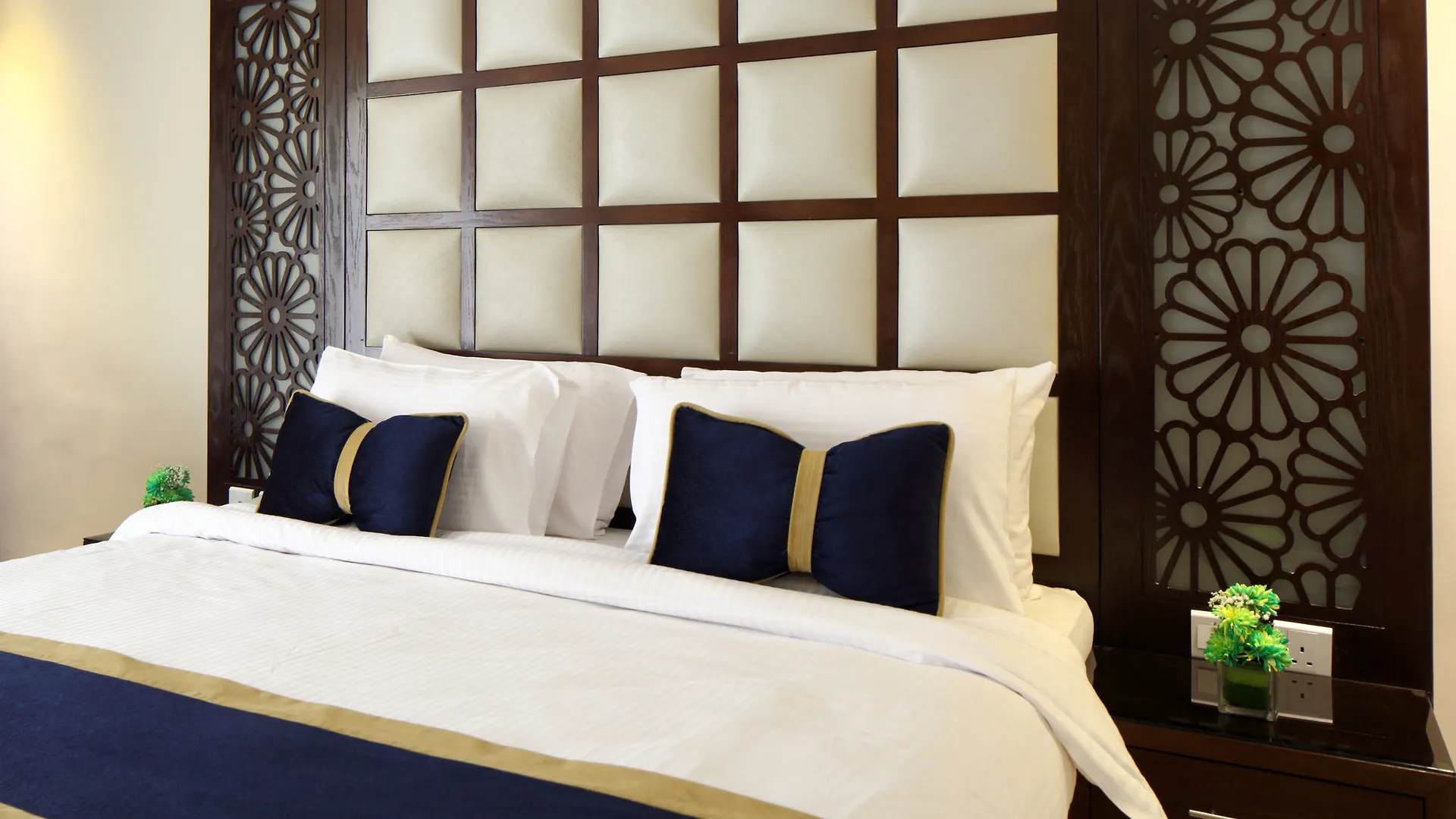 Al Muhaidb Al Olaya Suites Riyadh